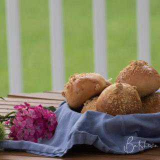 Kosher Bakery Style Sweet Rolls